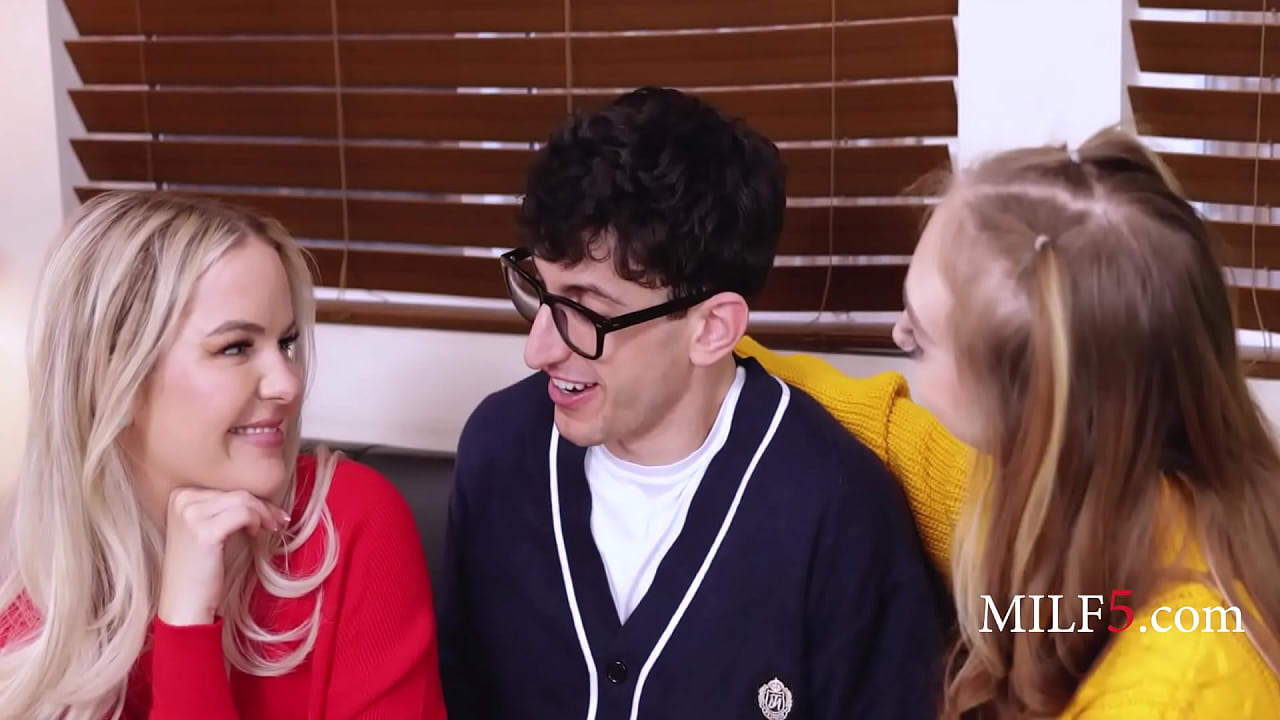 Blended Portraits With Step Mom Fucking My Boyfriend!!