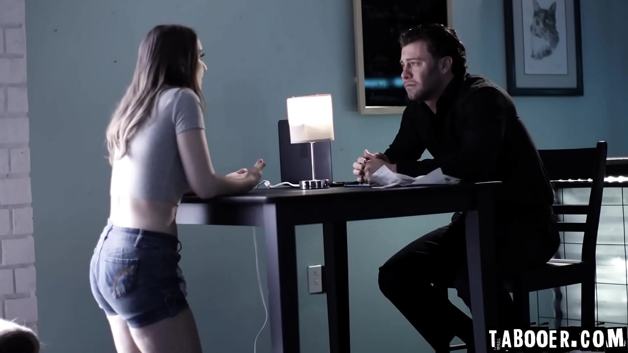 Babe Laney Grey Seduces Seth