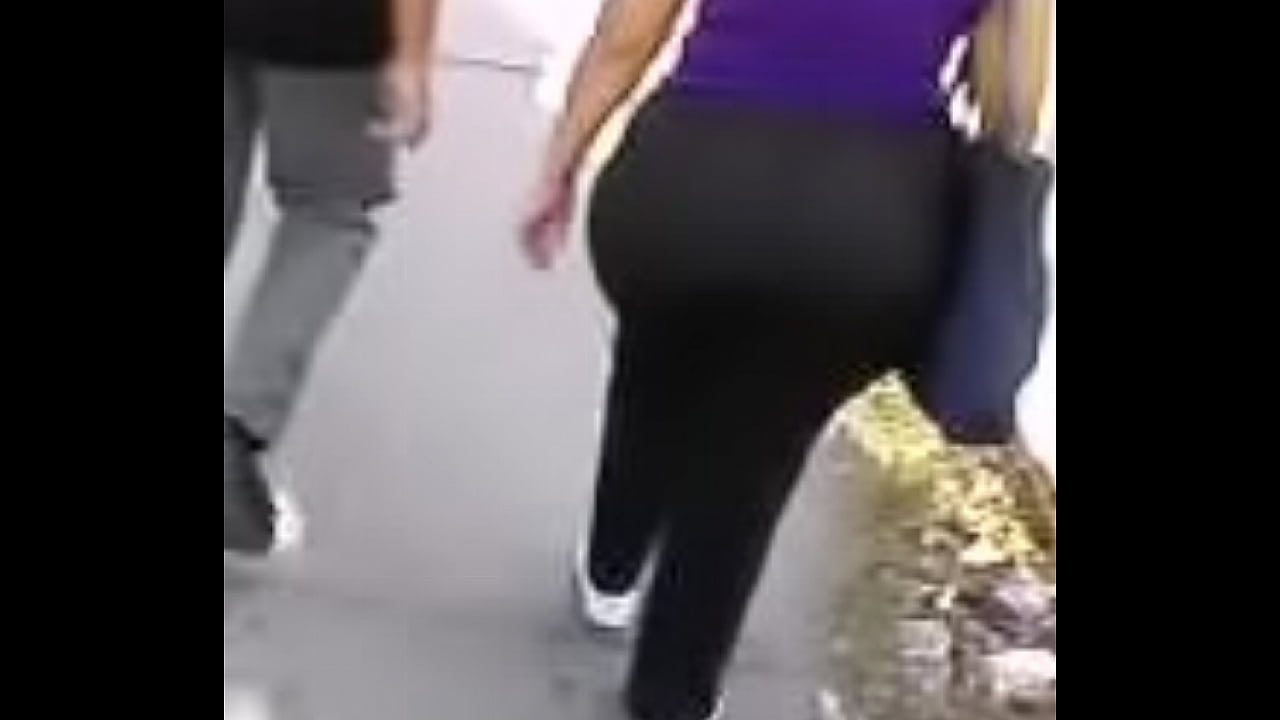 se&ntilde;ora culona - venezuela