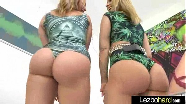 (Anikka Albrite & Mia Malkova) Lesbian Lovely Teen Girl In Sex Action Tape movie-03