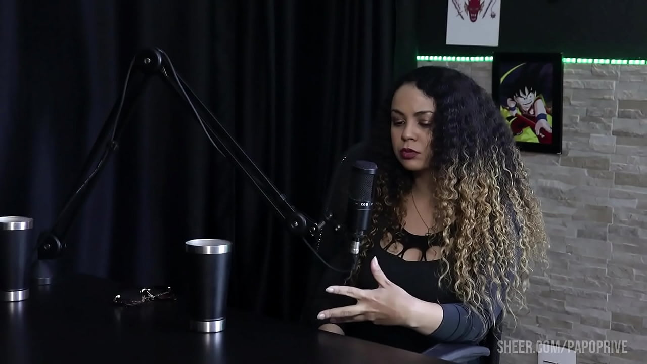 MELHORES MOMENTOS DA CHARLOTTYE NO PAPO PRIVE COM RAPHAELA SAVANAH - PARTE 4 (WATCH ON: SHEER/RED)