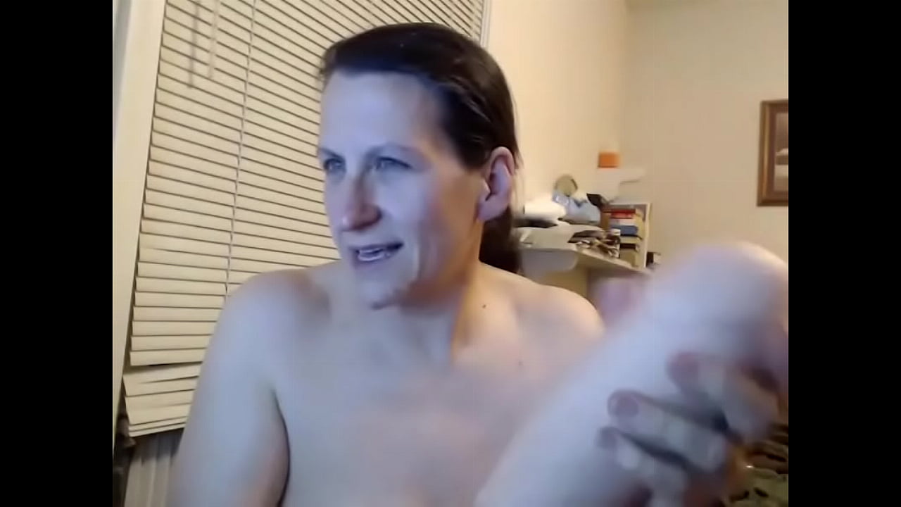 MILF with BAM/Hung (ToriStephen)