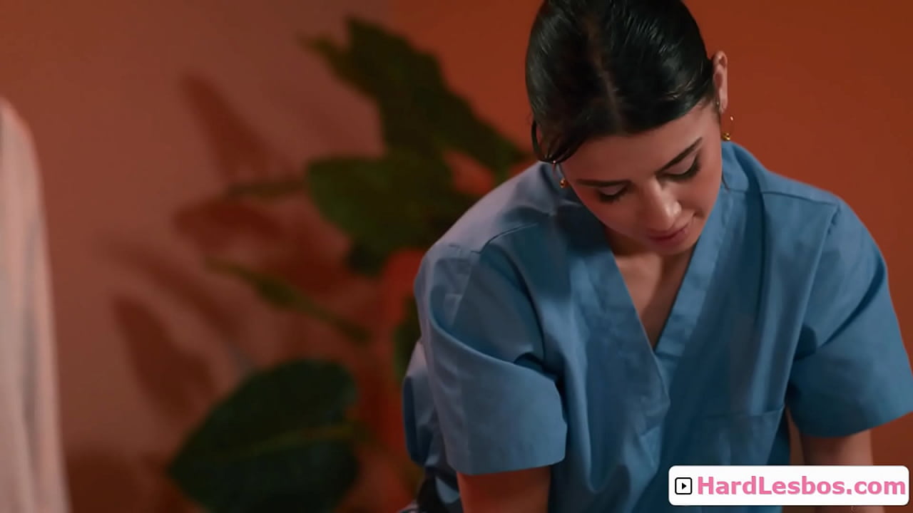 Black haired massage teen give her blondie friend a deep body rub