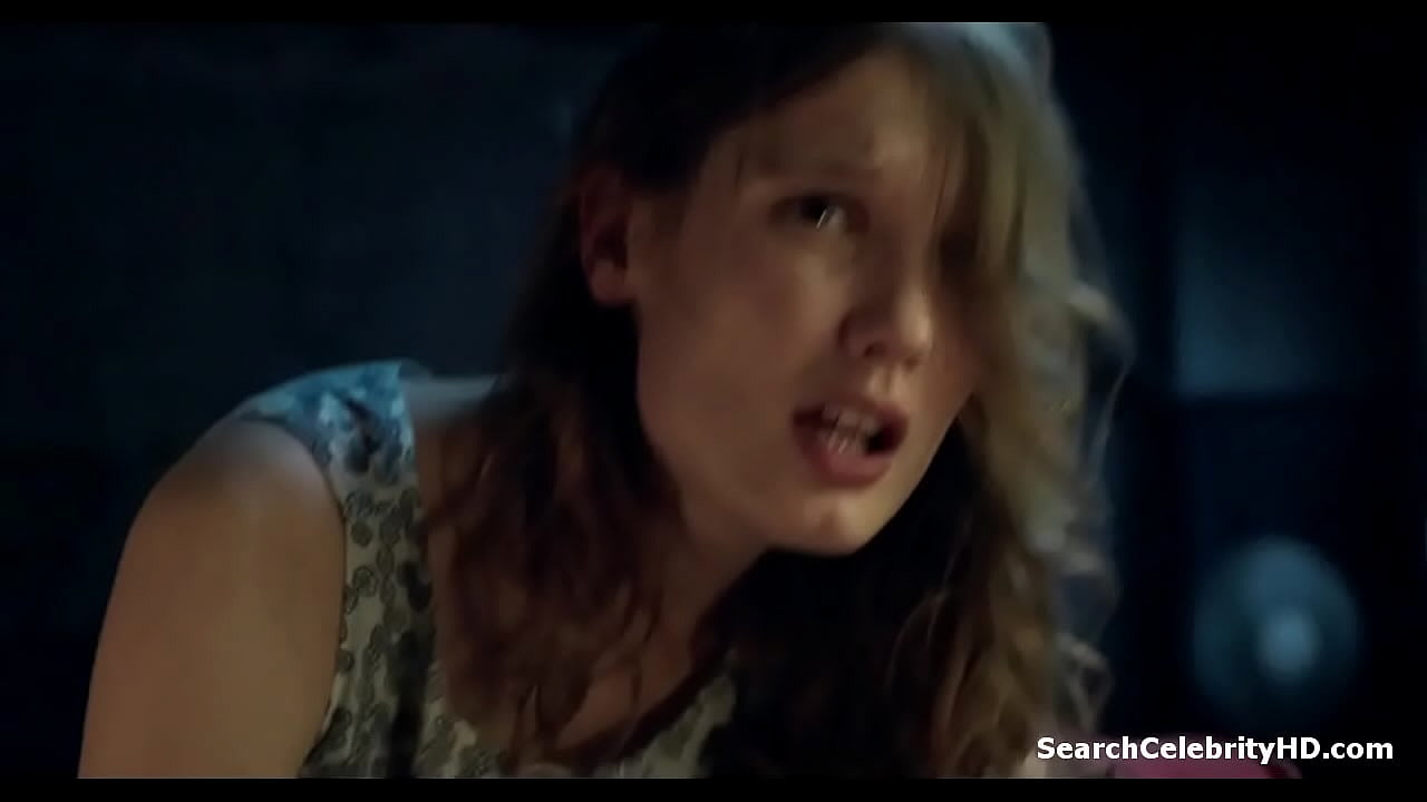 Ana Girardot - Les Revenants S01E06