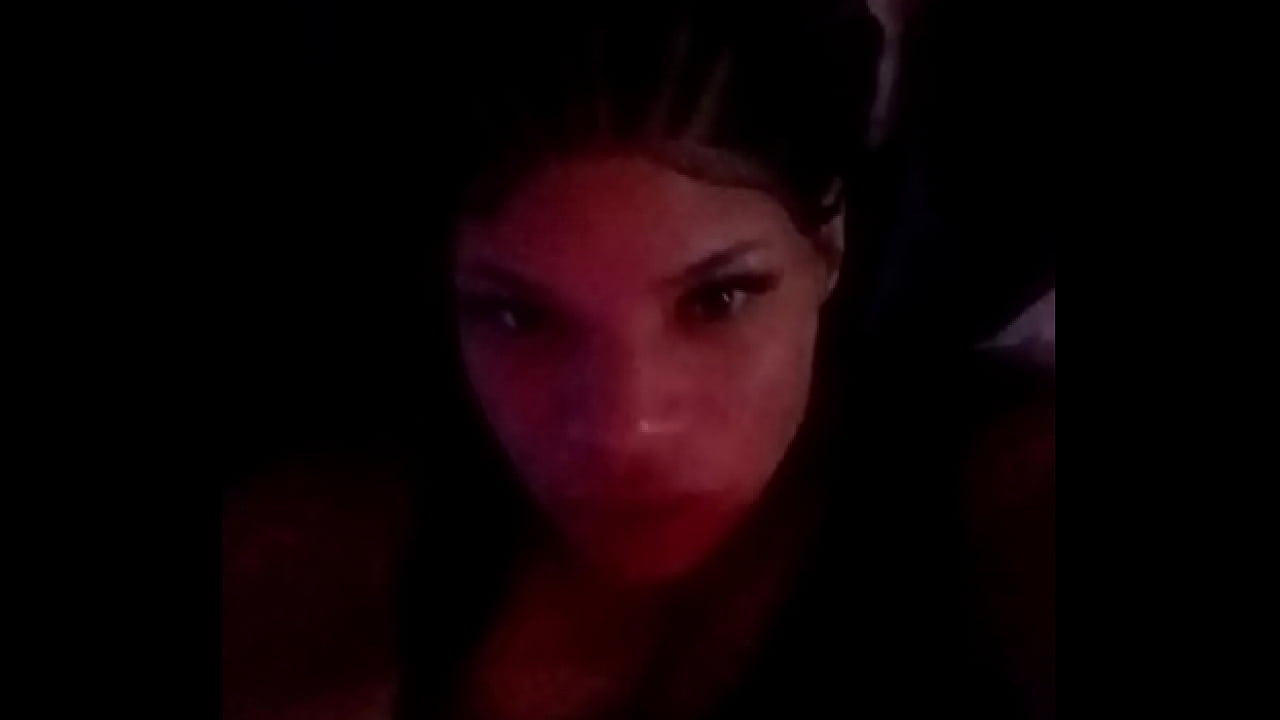 Sexy wife gets hot and bothered