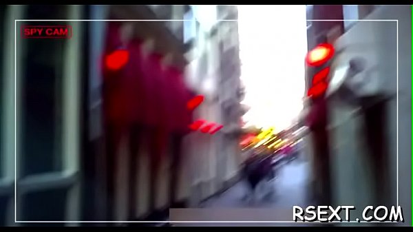 Guy gives tour of amsterdam