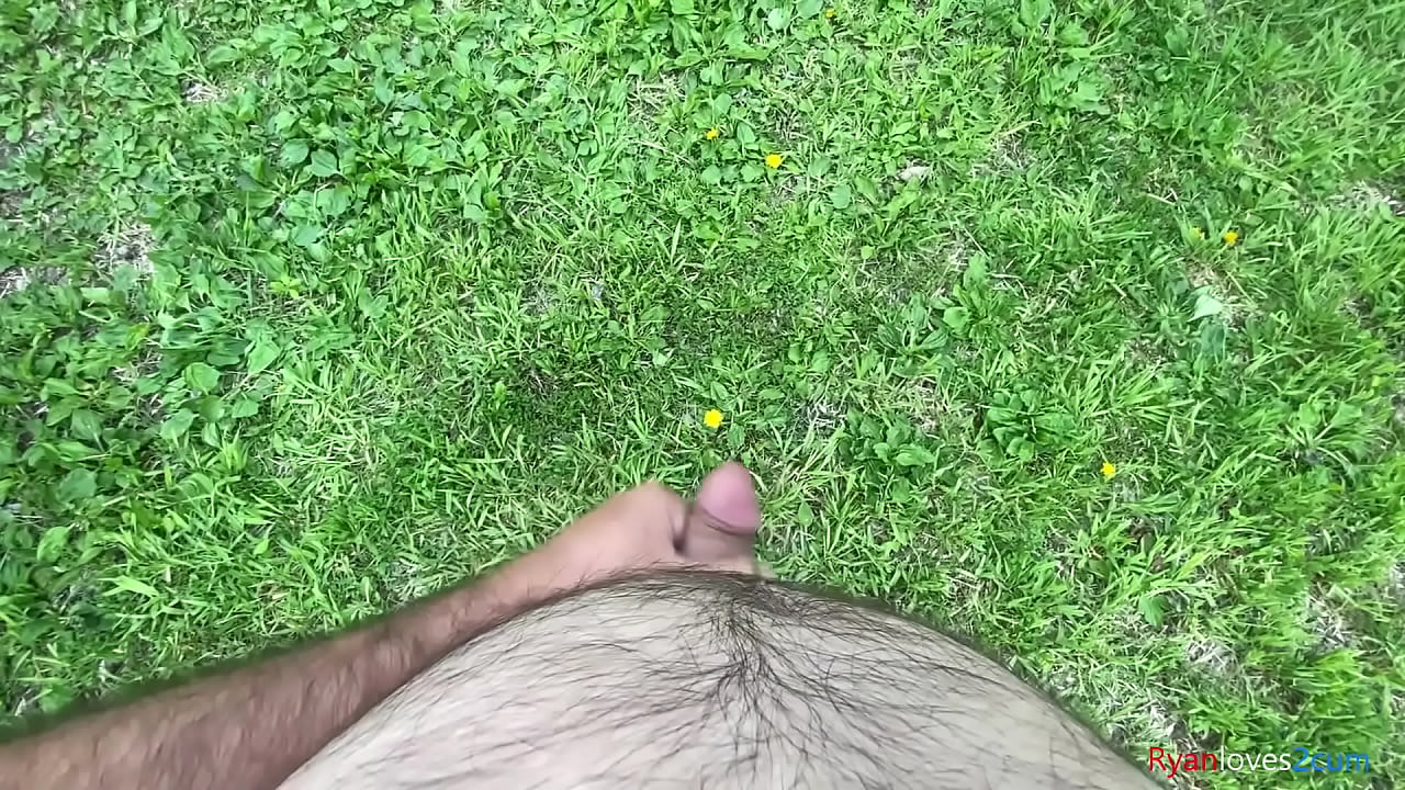 first outdoor Masturbation for 2024!