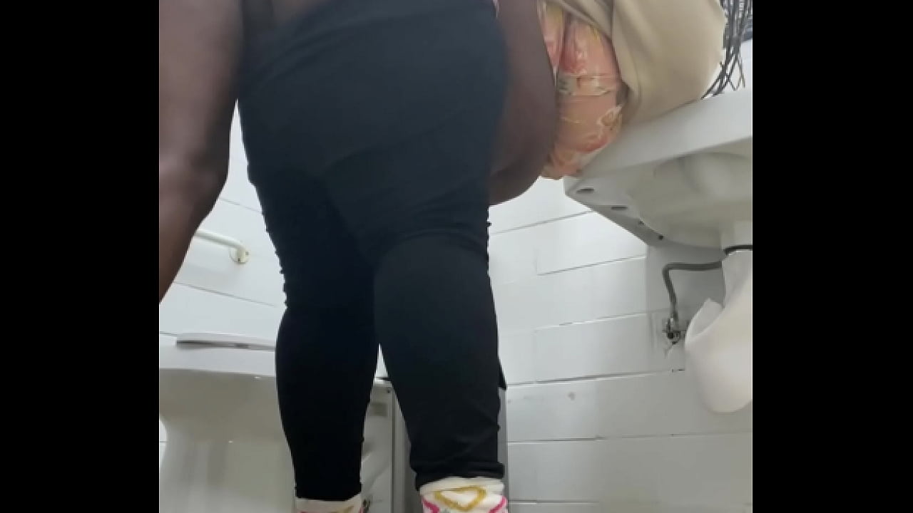 Quickie at the laundromat