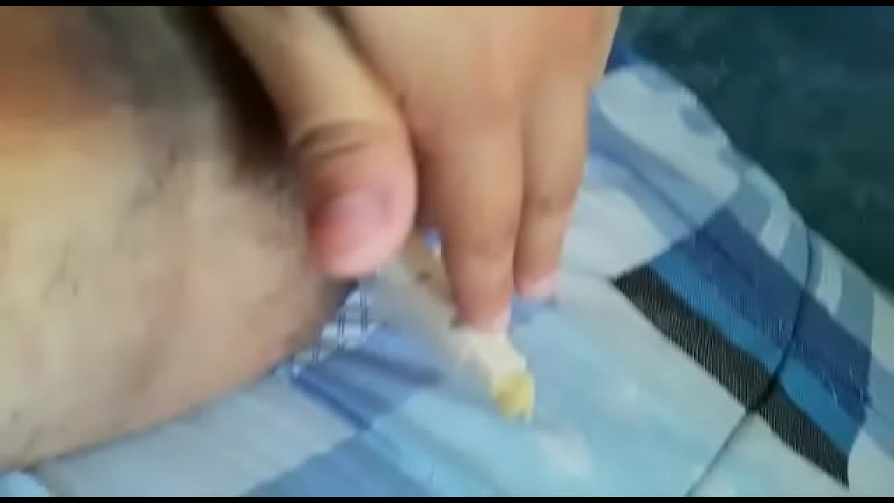 Me meto una flauta mientras mi novio est&aacute; cogiendo con su mejor amigo