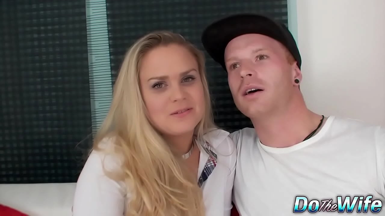 Cuck Enjoys Watching His Wife Barra Brass Fuck a Young Stud