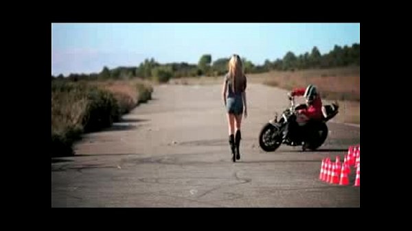 Stuntman d. for a Hot Babe