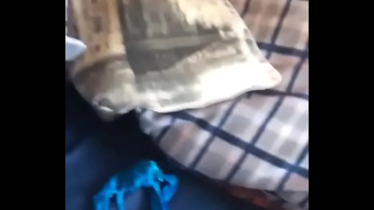 Se&ntilde;or me coje en su cama