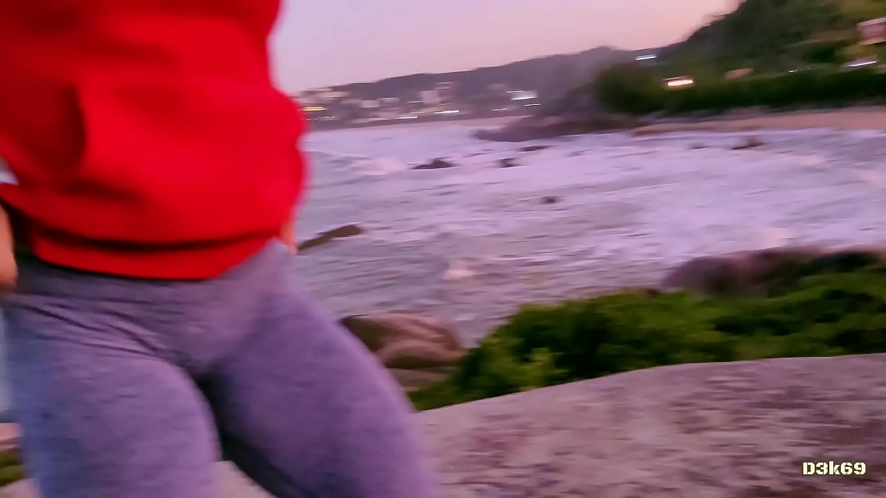 The best blowjob is in public