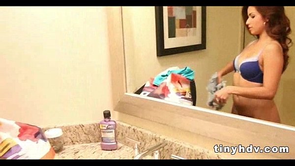 Petite tiny girl drilled Isabella De Santos 1 92