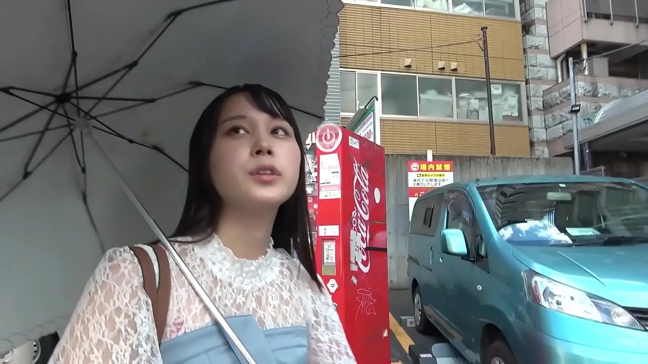 あらすじ：みつきちゃん/22歳 ・専業個撮モデル ・アイドルオーディション経験有 ・押しに弱いタイプ ・パイパンマ●コ ・細いのにムッチリ美尻