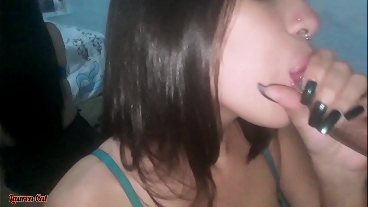 Fudi ela de v&aacute;rias posi&ccedil;&otilde;es e gozei na boca