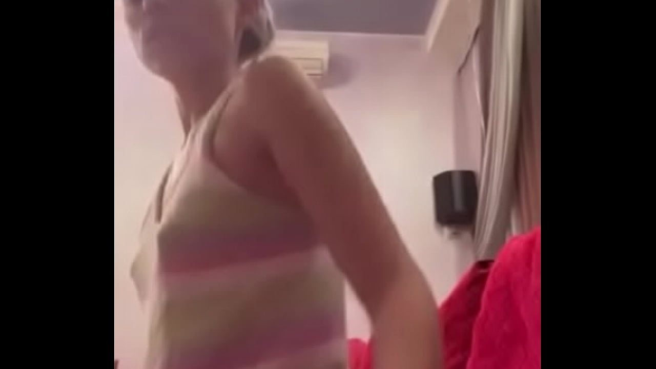 ступни в колготках 15