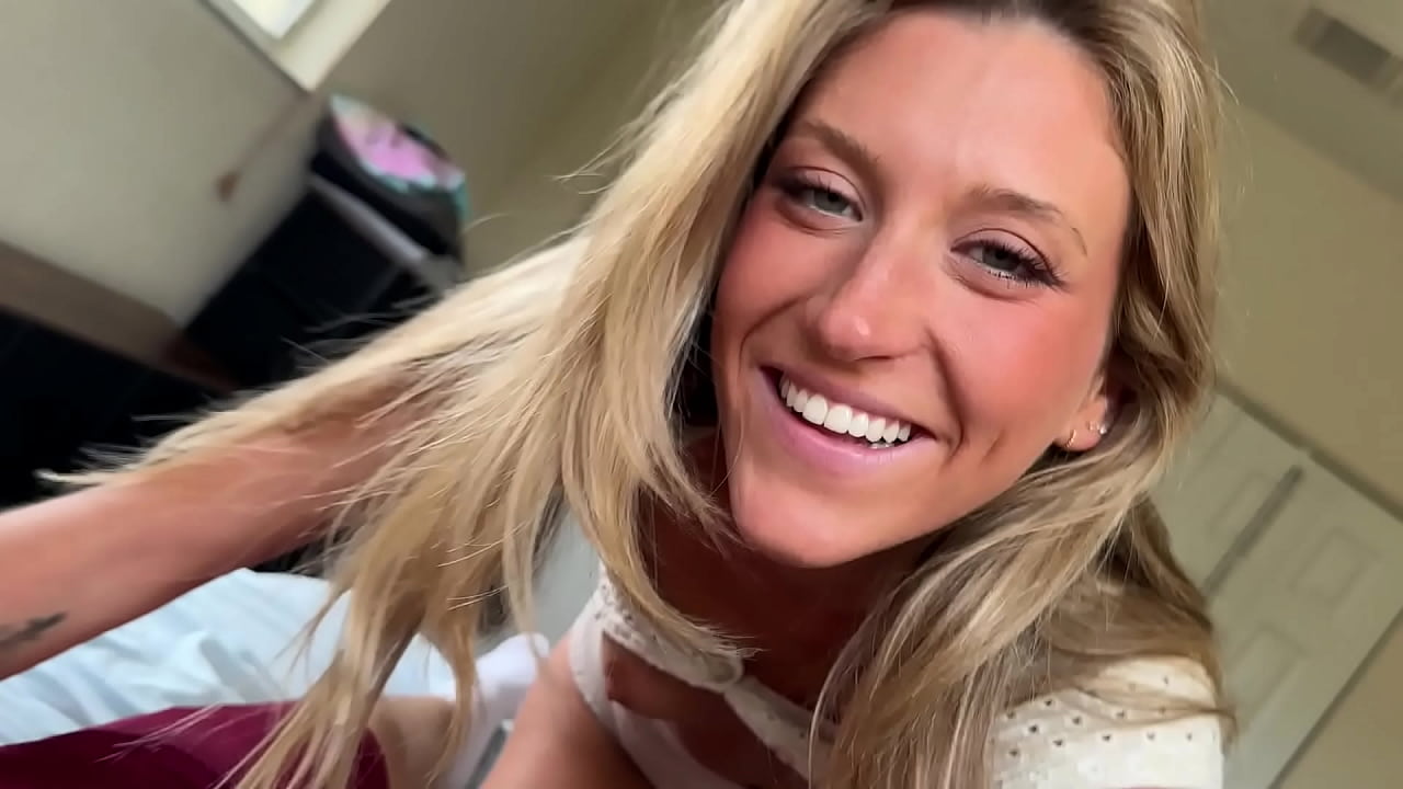 Hot Blonde Girlfriend Experience ~ Addison