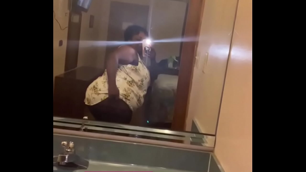 Thot likes to show off