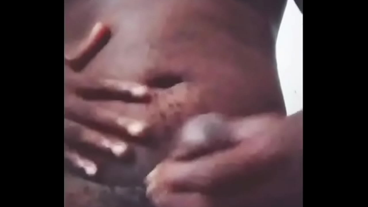 HOMEMADE: JERKING OFF MY BBC ON LIVE