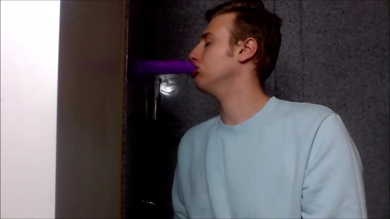 Pretty twink sucks you dry