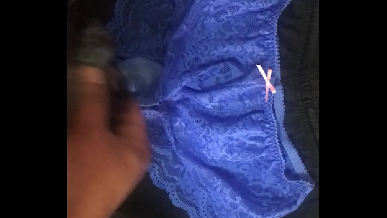 我最愛聞原味內褲