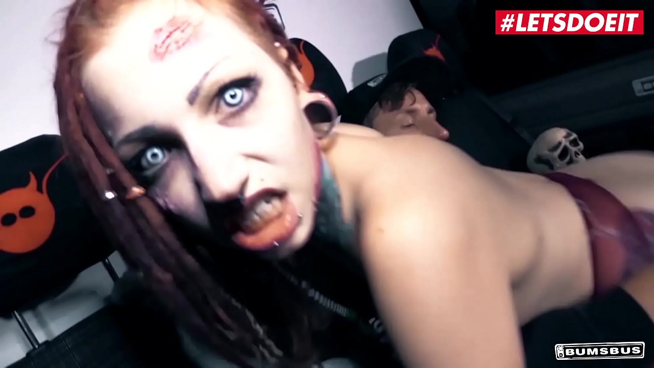 LETSDOEIT - Halloween Bus Sex With Alternative Babe Jezzicat & Her Fuck Boy