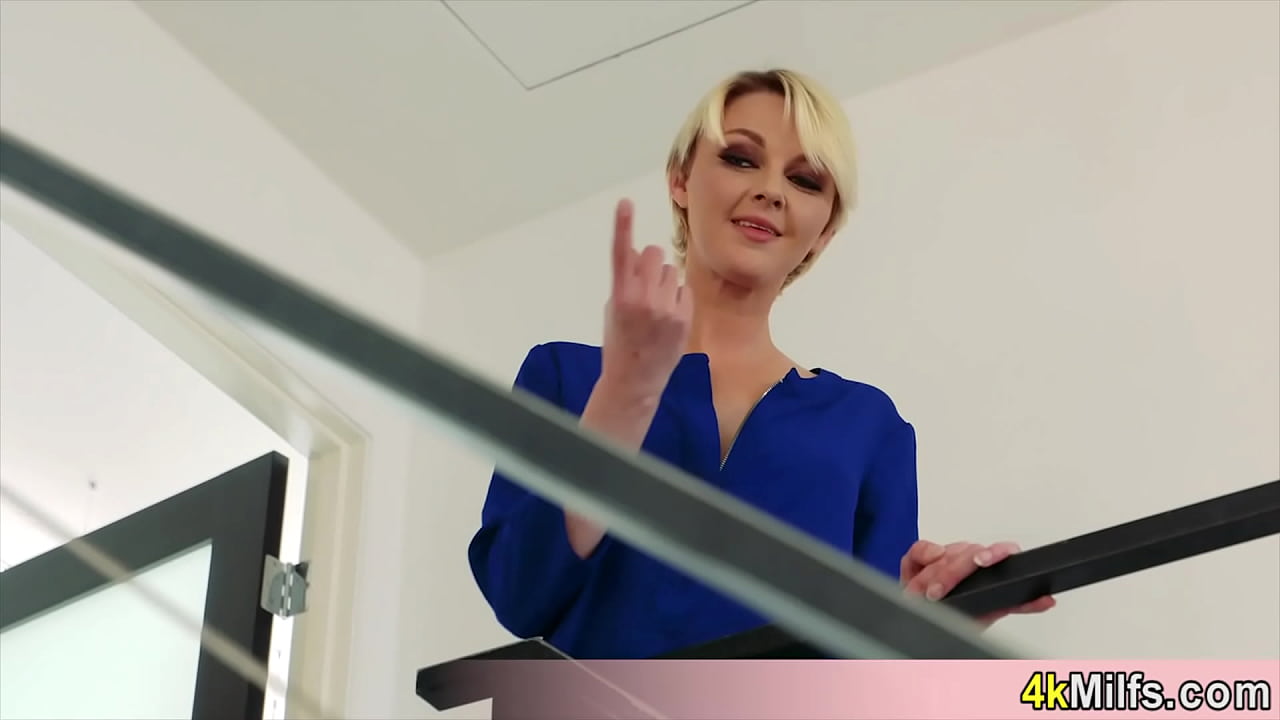 Tomboi english stepmom taboo fucked