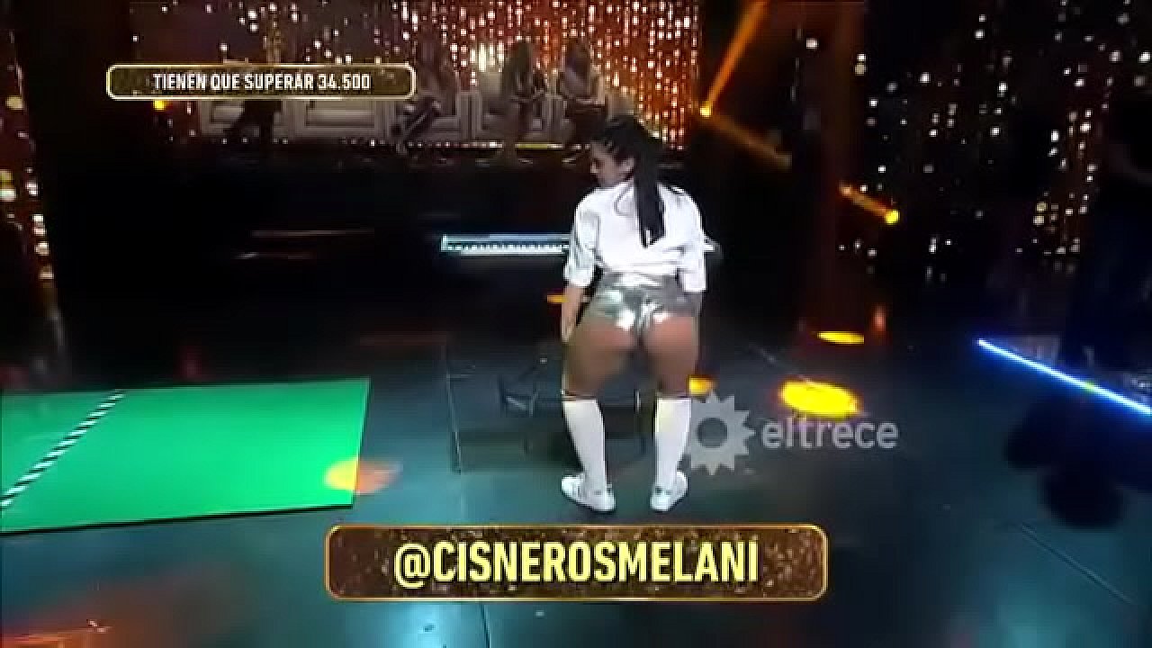 Mira como lo mueve te quedaras con la boca abierta