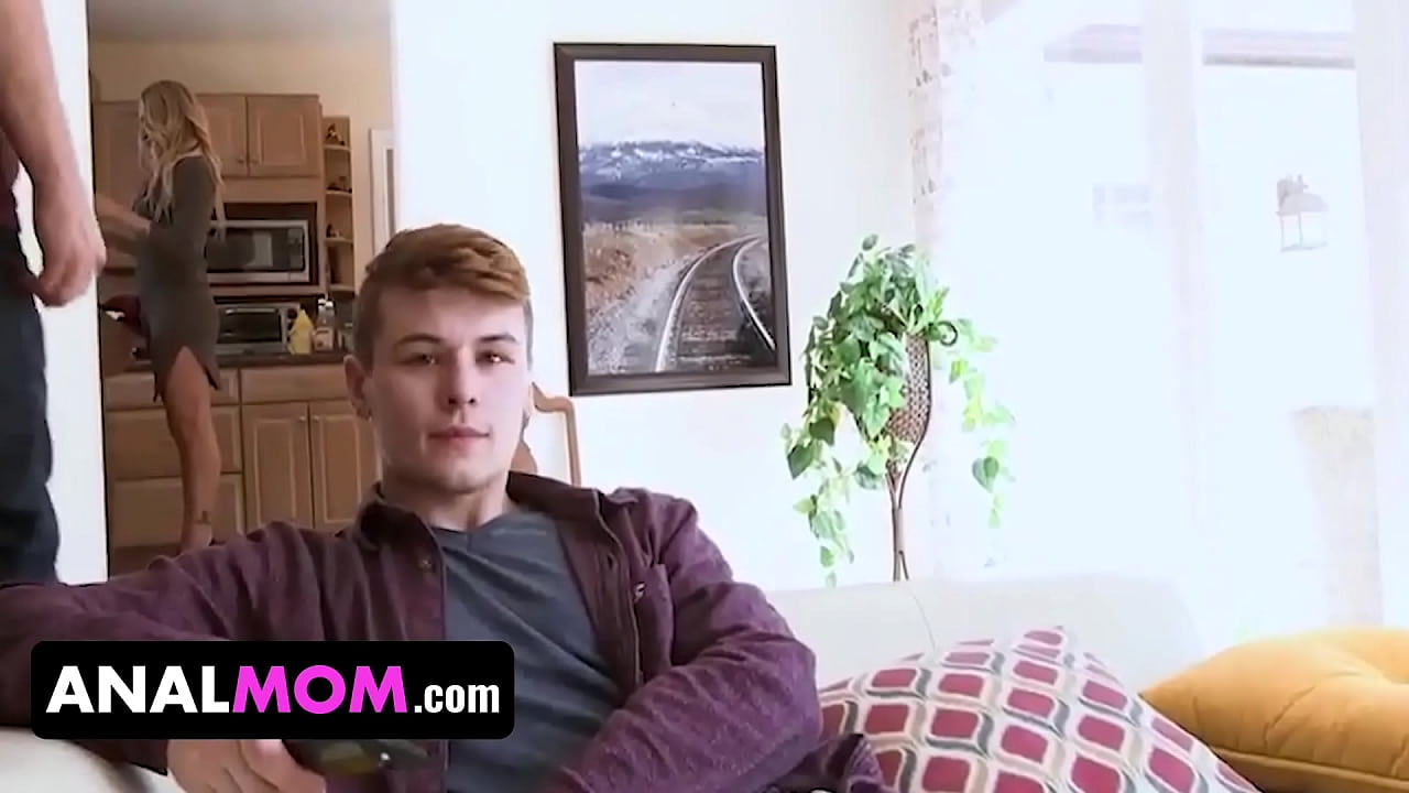 s.&rsquo;s bud rams StepMothers asshole