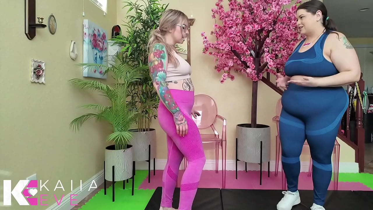 Bossy Trainer Tricks College Girl for a Free Workout: Foot Sniffing & Licking