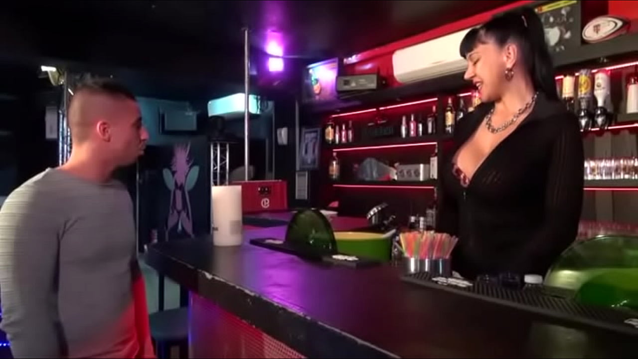 A huge boobed mature cougar barmaid hiring young people by getting banged and facialized