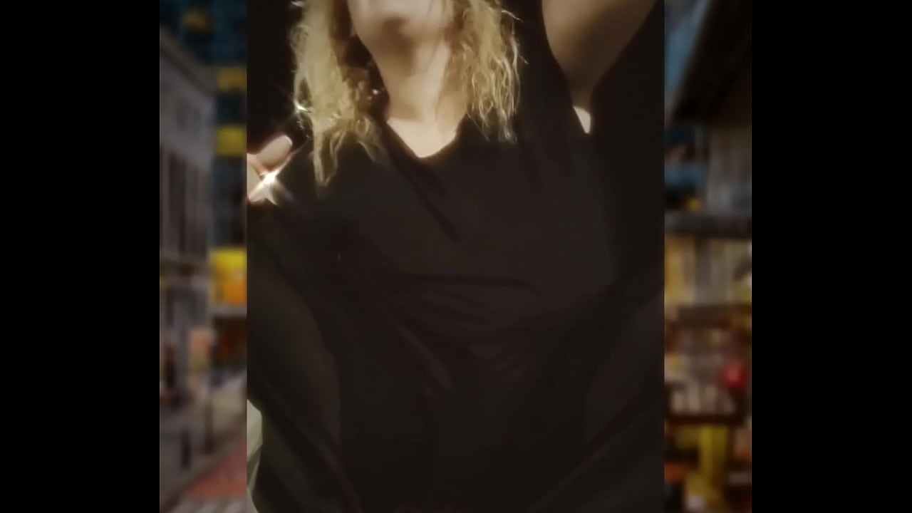 Celebrity impersonation Eminem's girlfriend