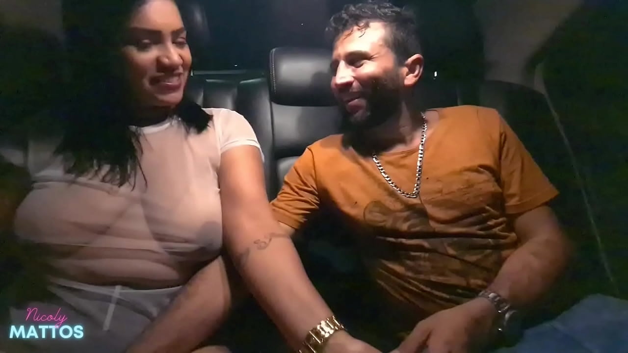 Pega eu Nicoly! - F&atilde; abriu minha bunda e enfiou a rola toda