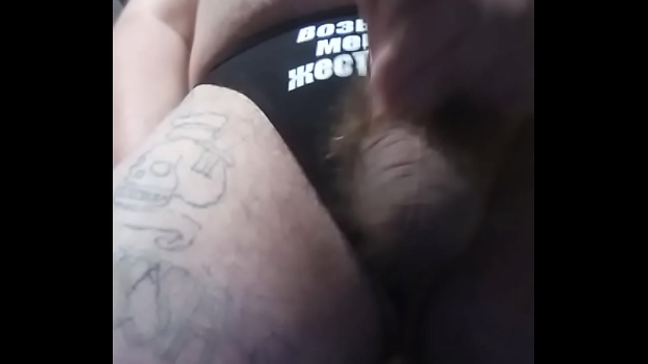 Скандально известный русский гей снова устроил горячий секс в бане! Смотри новое видео бесплатно!