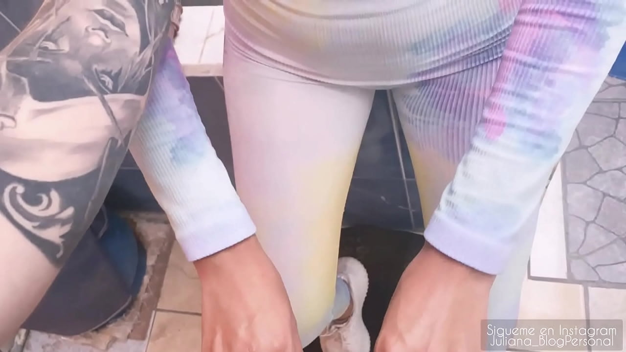 PAREJA AMATEUR TIENE SEXO EN PATIO TRASERO DE SU CASA