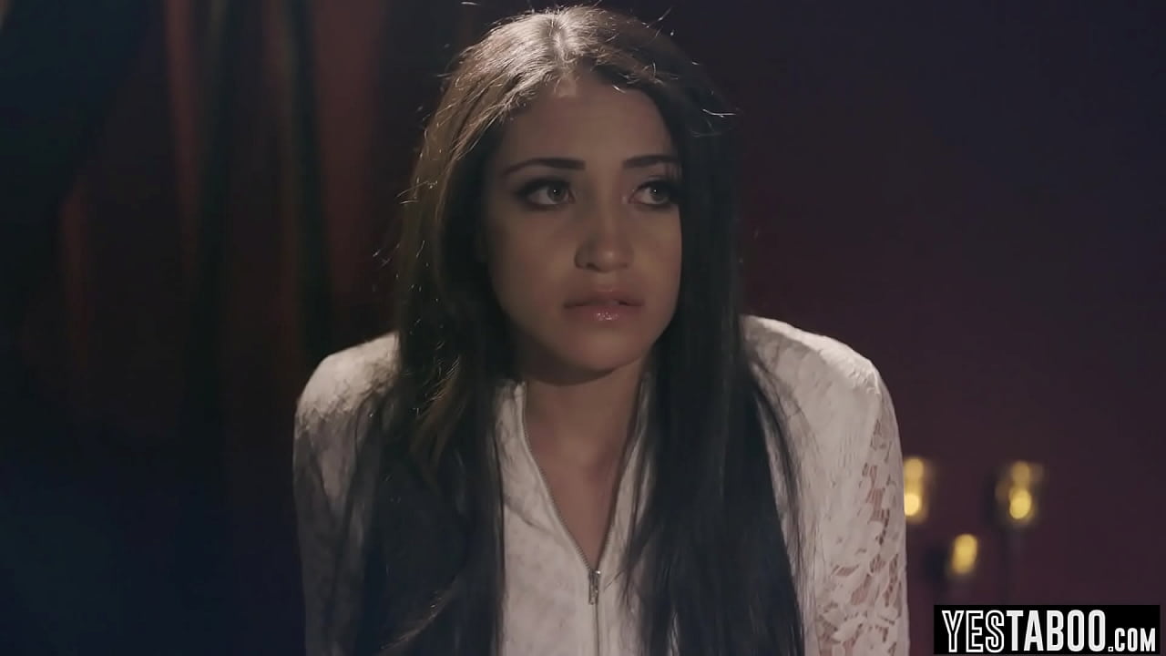 Cute teenie rough fucked by a rich sugahdady