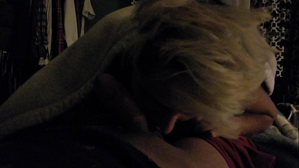 Boyfriend Sucks Me Off