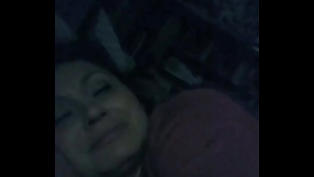 I sneak into bedroom of girl next door