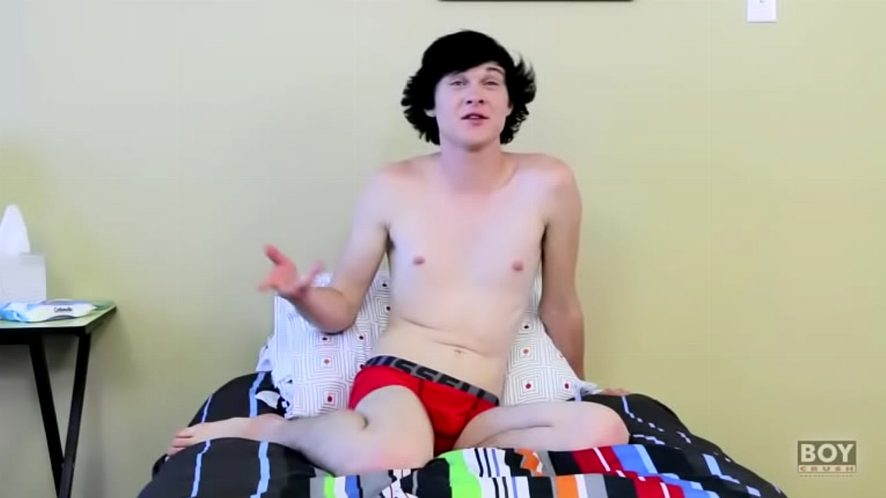 Cute Lad Got His Hole Banged By A Dildo