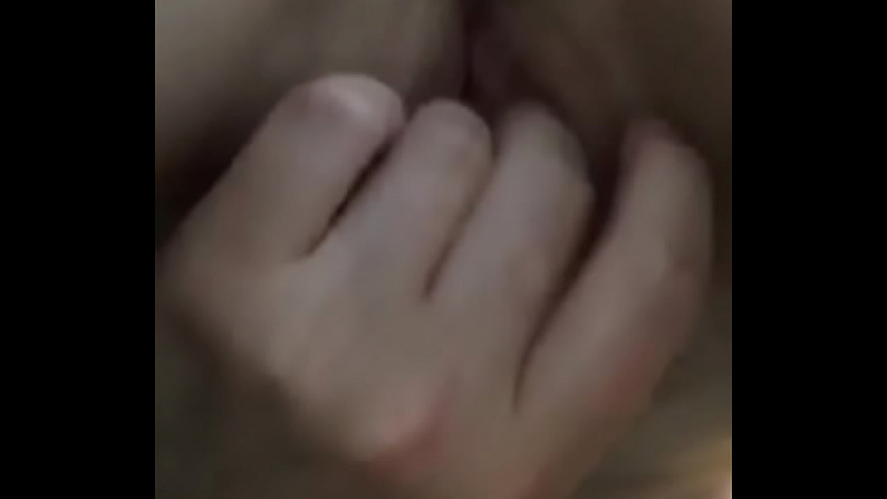 playing with my pussy