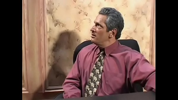 Large ass sweetheart rides wildy