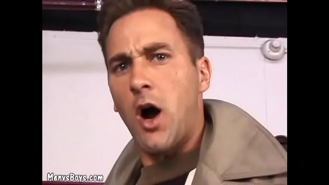 Daddy having oral fun with a skinny twink