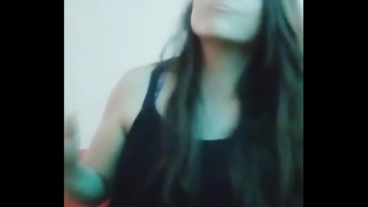 Artista arrecha despu&eacute;s de tanto tiempo, folla desesperada despu&eacute;s de cantar. Se nota en sus gemidos.y sus cabalgata .