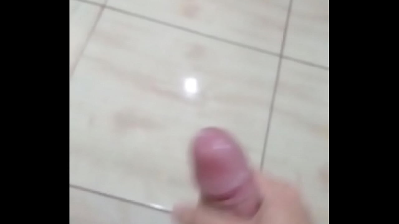 Batendo uma no banhero