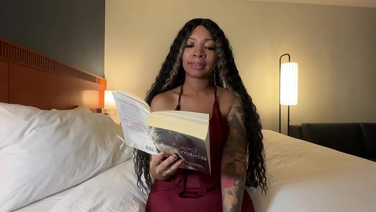 Reading With Eva Paker