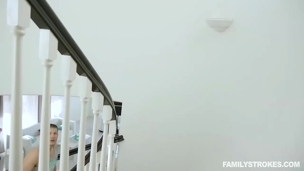 18yo cocksucking stepsister hammered