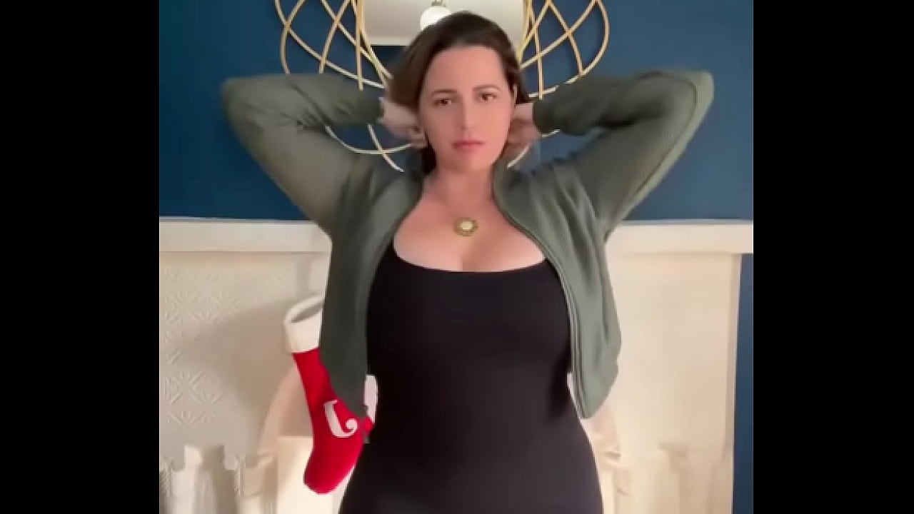 Looking for someone to put their lovin&rsquo; on me. Is it you?