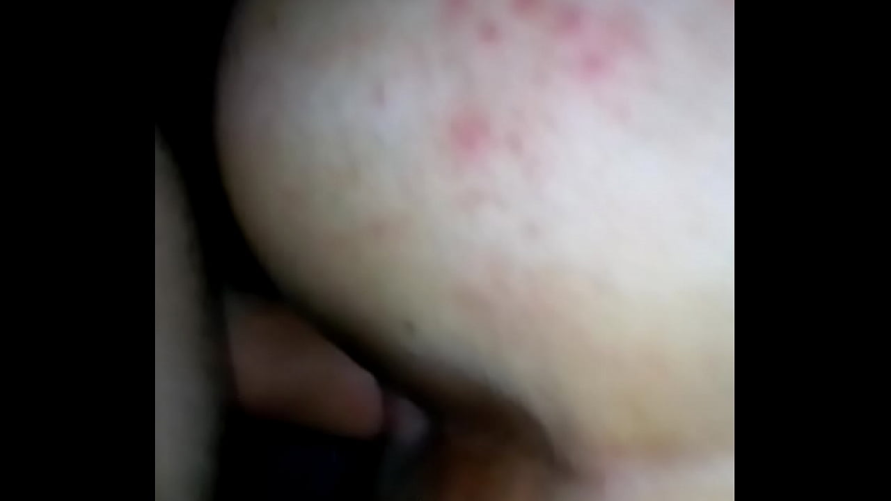 Fudendo a buceta da morena