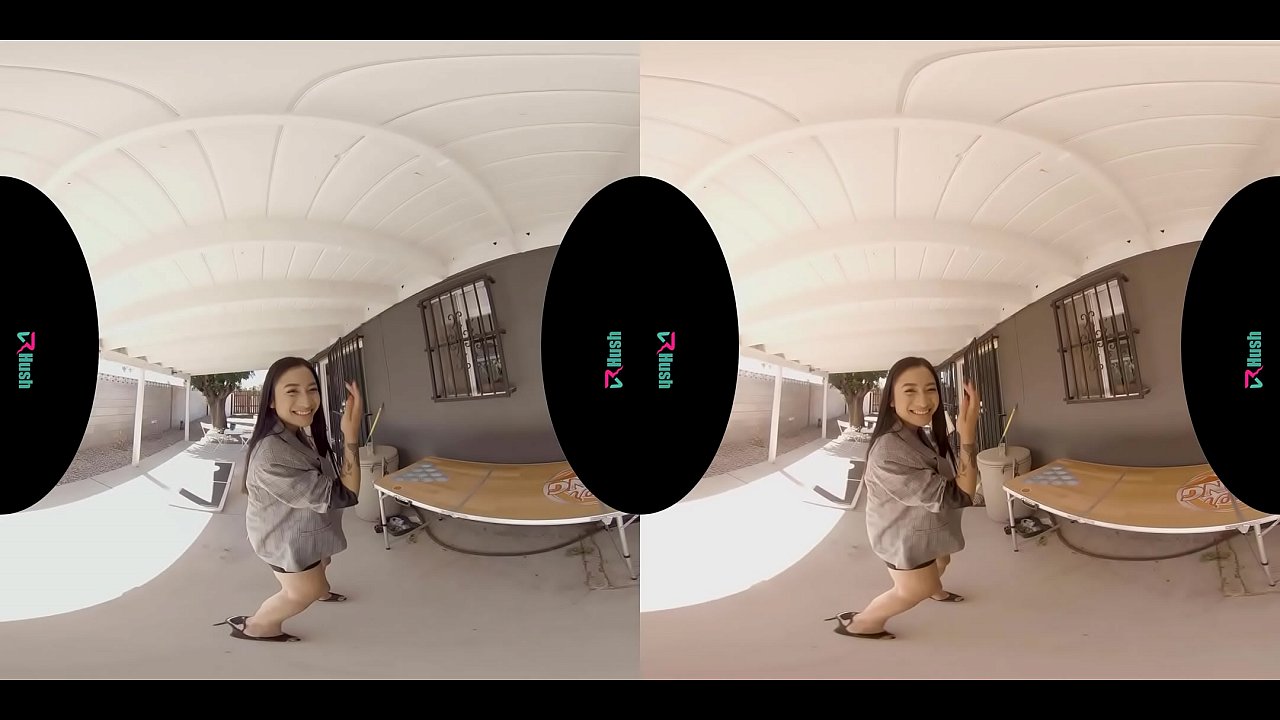 Asian spinner gets fucked at an open house in virtual reality